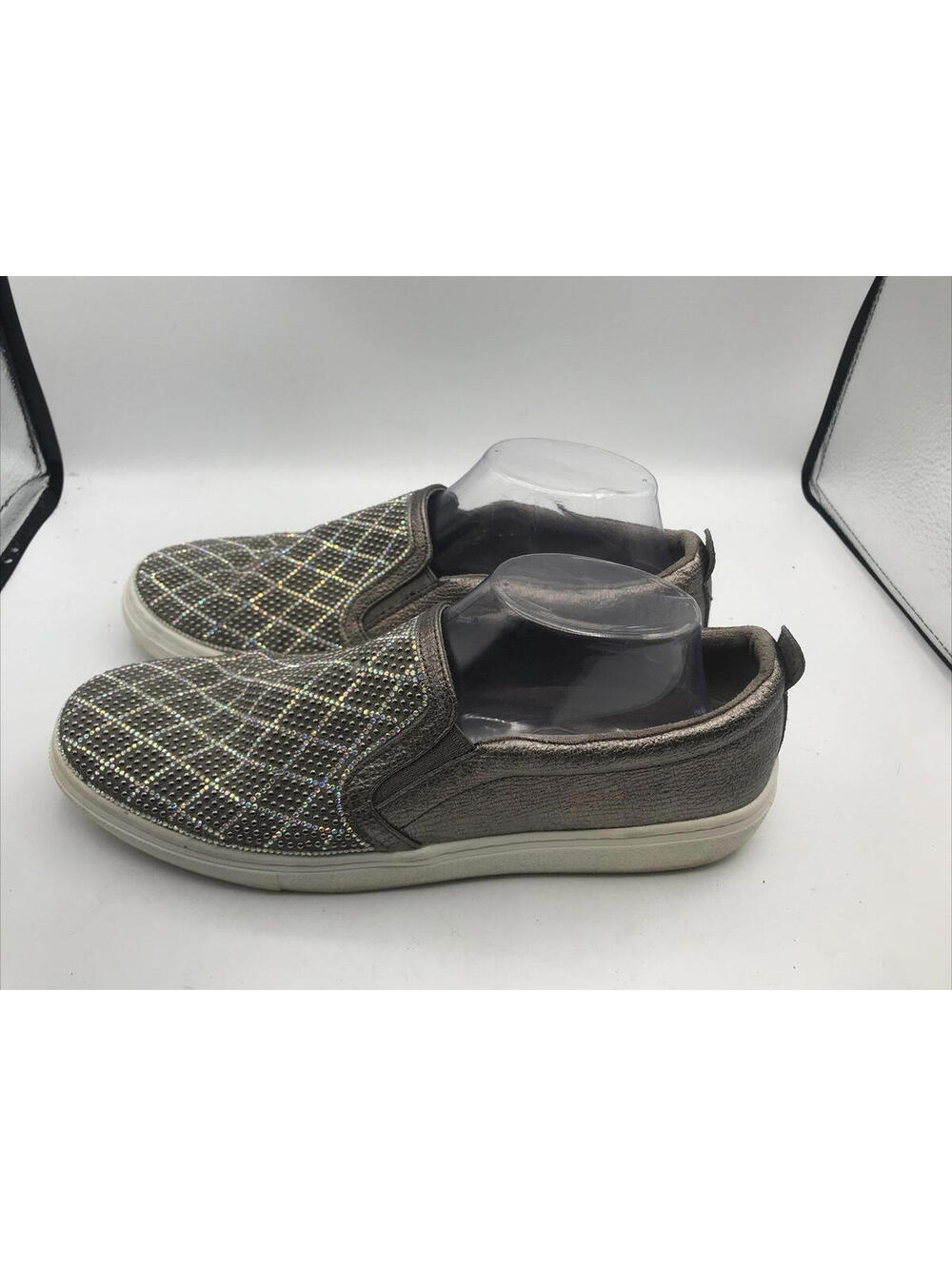 Skechers Silver Air Cooled Memory Foam Slip On Sneaker sn 73800 Size 10